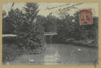 CHÂLONS-EN-CHAMPAGNE. Le Pont du Cours d'Ormesson.Coll. N. D. Phot., photog