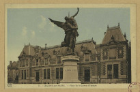 CHÂLONS-EN-CHAMPAGNE. 75- Place de la Caisse d'Epargne.
ReimsEditions Artistiques ""Or"" Ch. Brunel.Sans date
