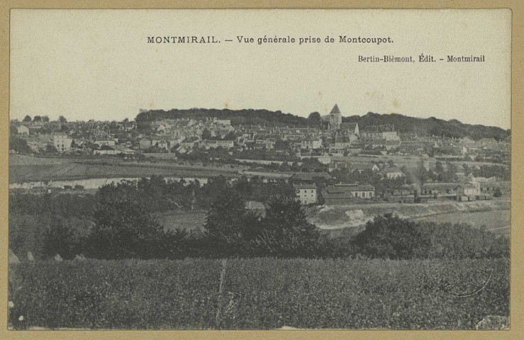 MONTMIRAIL. Vue générale prise de Montcoupot.
MontmirailÉdition Bertin-Bièmont (75 - Parisimp. Baudinière).Sans date