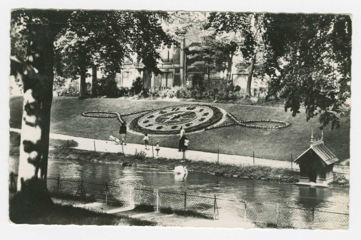 CHÂLONS-EN-CHAMPAGNE. 24. Le Jard.
ParisEditions du Globes.d.