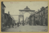 REIMS. Porte de Paris.
(51 - Reimsphototypie J. Bienaimé).1911