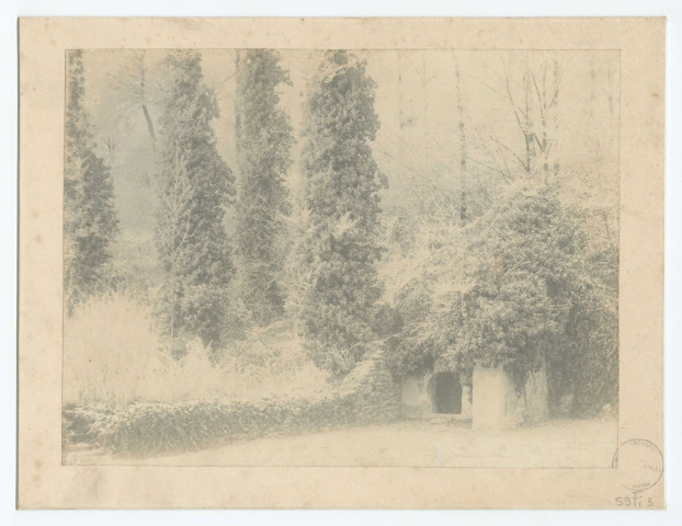 HAUTVILLERS. Le parc de l'abbaye sous la neige.