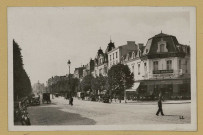 REIMS. 272. La place Drouet d'Erlon / L.L.
(75 - ParisLévy et Neurdein réunis).Sans date