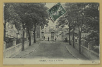 COURCY. Portail de la verrerie. / Photographe Ch. Colin.
Jacquet.1925