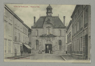 VITRY-LE-FRANÇOIS. Hôtel de Ville.
Vitry-le-FrançoisGrand-Marché.Sans date
