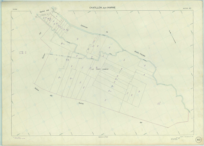 Châtillon-sur-Marne (51136). Section AO échelle 1/1000, plan renouvelé pour 1969, plan régulier (papier armé).