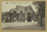 TAUXIÈRES-MUTRY. 7. Tauxières. Le château, les écuries / Ch. Brunel, photographe à Matougues.
MatouguesÉdition Artistiques OR Ch. Brunel.[vers 1925]