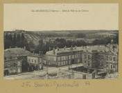 SAINTE-MENEHOULD. Hôtel de Ville vu du Château.
Ste-MenehouldÉdition Morand.[avant 1914]