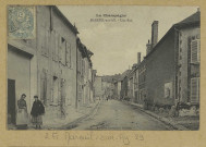 MAREUIL-SUR-AY. La Champagne-Mareuil-sur-Ay-Une rue.
EpernayLib. Catholique.[vers 1905]