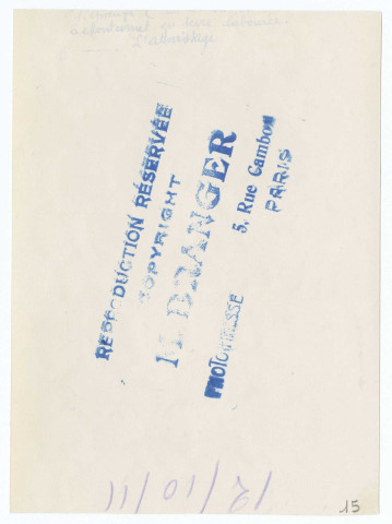 L'épreuve à Montcornet en terre labourée. L'atterrissage, le 12 octobre 1911 / M. Branger