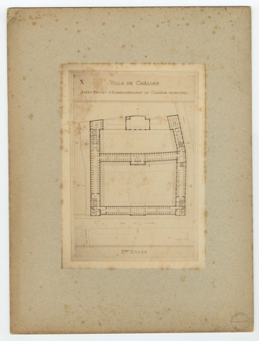 CHÂLONS-EN-CHAMPAGNE. Avant-projet d'agrandissement du collège municipal de Châlons-en-Champagne. Plan du deuxième étage.