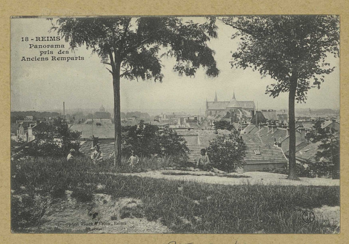 REIMS. 18. Panorama pris des Anciens Remparts / Ropars, place d'Erlon, Reims C.F.M.