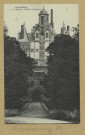MONTMORT-LUCY. Le Château. L'Entrée principale.
Édition Durond.Sans date