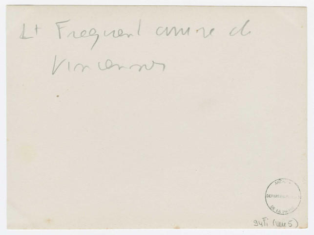 Le lieutenant Fréquent au départ de Vincennes le 19 juin 1910 puis à l'arrivée le 12 juillet 1910