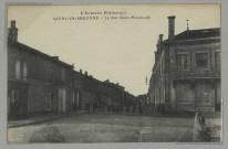 GIVRY-EN-ARGONNE. L'Argonne Pittoresque-Givry-en-Argonne-la rue Sainte-Menehould.
Sainte-MenehouldÉdition Desingly (44 - Nantesimp. Armoricaines).Sans date
