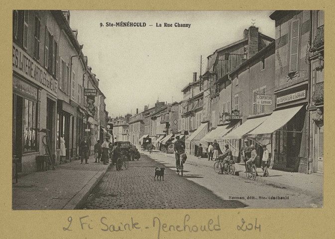 SAINTE-MENEHOULD. 9-La Rue Chanzy.
Sainte-MenehouldÉdition Rosman.[vers 1935]