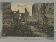 WITRY-LÈS-REIMS. 835. Witry b/Reims. Zerschossenes Haus Kaiser Wilhem Strasse.
BerlinGen. V. Stellv. St.1950