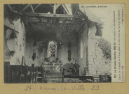 VIENNE-LA-VILLE. 852. La Grande Guerre 1914-16. Environs de Ste-Menehould. Église de Vienne-La-Ville, dont le côté droit du transept est démoli.
(92 - NanterreBaudinière).[vers 1916]