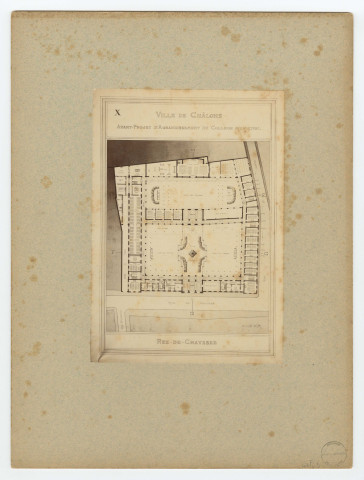 CHÂLONS-EN-CHAMPAGNE. Avant-projet d'agrandissement du collège municipal de Châlons-en-Champagne. Plan du rez-de-chaussée.