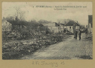 JUVIGNY. 9. Après les Inondations de janvier 1910. La grande rue / Durand, photographe.