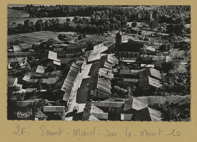 SAINT-MARD-SUR-LE-MONT. Vue aérienne / Rancurel, photographe.
Édition Aériennes Cim (71 - MâconCombier).[vers 1957]