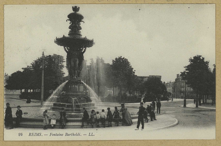 REIMS. 24. Fontaine Bartholdi / L.L.