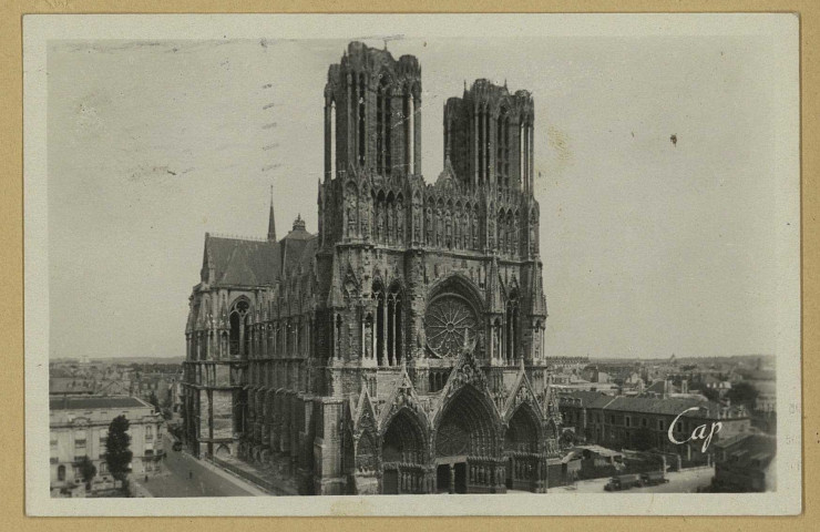 REIMS. 295. La Cathédrale.
ParisCAP Real-Photo.1947