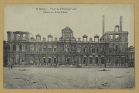 REIMS. 12. Place de l'Hôtel de Ville - Hôtel de Ville Place.
ReimsLe Vay.1920