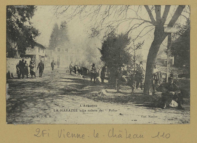 VIENNE-LE-CHÂTEAU. L'Argonne. La Harazée : la toilette des Poilus.Collection F. D. S. Y