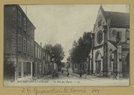 MOURMELON-LE-GRAND. -13-La Rue de l'Église.
L.L (75 - Parisimp. Lévy Fils et Cie).[vers 1925]