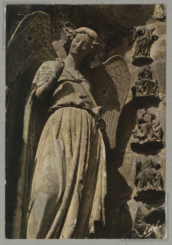 REIMS. En Champagne...7. 612 - W. La Cathédrale Notre-Dame (XIIIe siècle) l'ange au Sourire.
BloisEstel.Sans date
