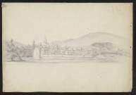 Vue d'un village depuis la rivière