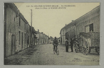SOMME-BIONNE. 1136- La grande guerre 1914-16 - En Champagne dans les rues de Somme-Bionne. / Phot-Express. Photog.
ParisPhototypie Baudinière.1914