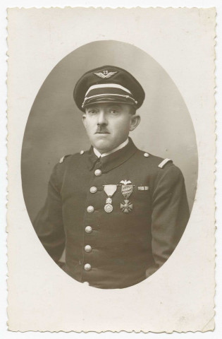 Papiers d'André Hurpez, aviateur (1re partie du fonds André Hurpez)