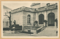 ÉPERNAY. Maison Moët & Chandon fondée en 1743. N° 10. Statue de Dom Pérignon et entrée des salons de réception(Sans lieu : Draeger imp.)