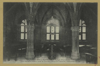 CHÂLONS-EN-CHAMPAGNE. École Normale d'instituteurs. Une des salles voûtées, reste de l'ancienne abbaye de Toussaints, construction de1544.
M. T. I. L.Sans date