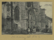 AVENAY-VAL-D'OR. Le portail de l'église / G. Franjou, photographe à Ay.
Balourdet.[vers 1914]