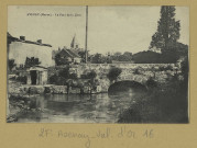 AVENAY-VAL-D'OR. Le pont de la Livre / G. Franjou, photographe à Ay.
Balourdet.[vers 1914]