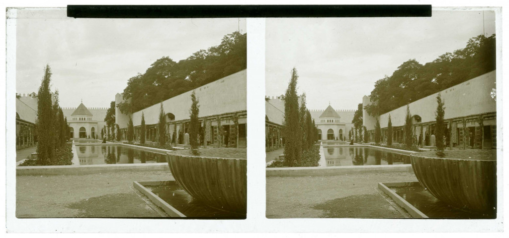Exposition coloniale 1931 . Pavillon du Maroc.