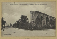 REIMS. 221. Reims en 1919 - Porte Mars et Place de la République. Mars gate and Republic place / A.B.C.