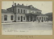 ÉPERNAY. 23-La gare. The station.
EpernayÉdition Péroché (75 - Parisimp. Levy et Cie).Sans date