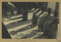 ÉPERNAY. Champagne Perrier-Jouët-Épernay-La table des dégustateurs; The tasting table / Zuber, photographe.