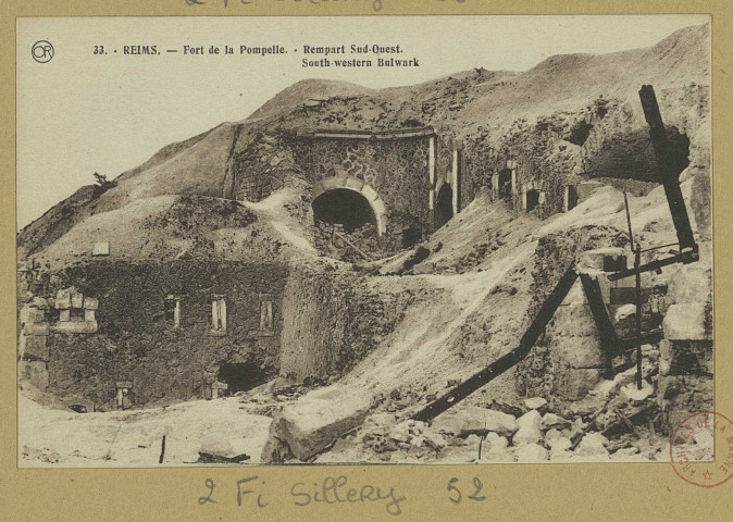 SILLERY. 33 - Reims - Fort de la Pompelle - Remparts Sud-Ouest. South-western Bulwark.
MatouguesÉdition Artistiques OrCh. Brunel.[vers 1925]