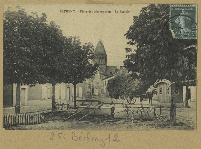BÉTHENY. Place des Marronniers. La Bascule / Cliché Thuillier. Édition E. Forget café-tabac. [vers 1914] 