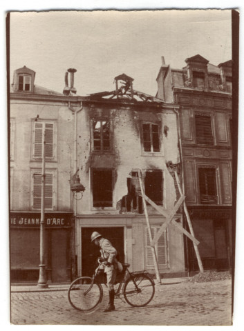Reims. Incendie à l'hospice civil.