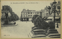 CHÂLONS-EN-CHAMPAGNE. 36- Place de l'Hôtel-de-Ville.
Château-ThierryJ. Bourgogne.Sans date