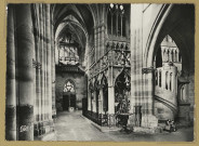 ÉPINE (L'). 1601-Basilique Notre-Dame de l'Epine XVe s. Le Jubé, les Orgues du XVIe s. et le Puits légendaire.
C.A.P.[vers 1959]
Collection du pèlerinage