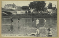 CHÂLONS-EN-CHAMPAGNE. 76- Enfants se baignant dans la Marne.
LL.Sans date