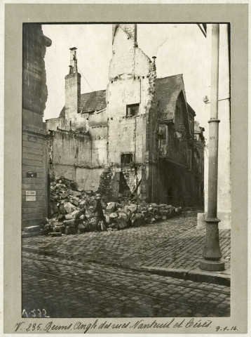 Reims. Angle des rues Nanteuil et Cérès, 9 janvier 1916 .