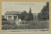 VITRY-LE-FRANÇOIS. 58. Salle des Fêtes.
Château-ThierryBourgogne Frères.Sans date
